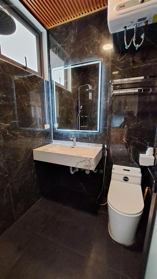Cho thuê phòng rộng đẹp full nội thất  ngõ hoà bình  khâm thiên