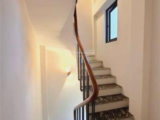 Bán nhà tây sơn trung tâm đống đa 3 bước ra ô tô mặt tiền siêu khủng 9m giá chỉ nhỉnh 8 tỷ