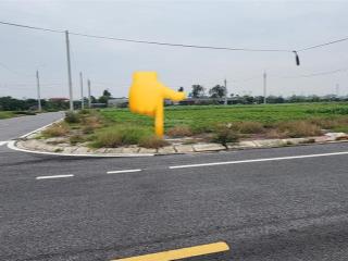 Chính chủ cần bán lô góc 98,9m2 và lô áp góc 100m2, mt 5m nguyên hoàphù cừhưng yên, giá 2,x tỷ.