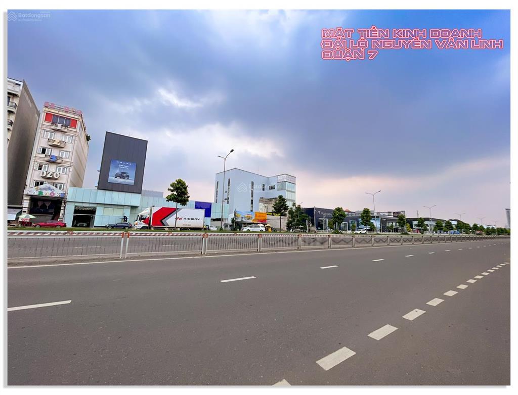 Chỉ 14,5 tỷ mặt tiền rộng 7,3m, đại lộ nguyễn văn linh quận 7