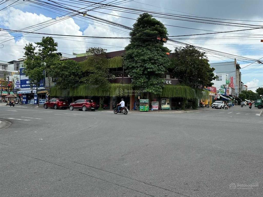 Bán lô đất 460m2 (12x40m) ngay bờ sông, thoáng mát, giáp ranh thủ đức