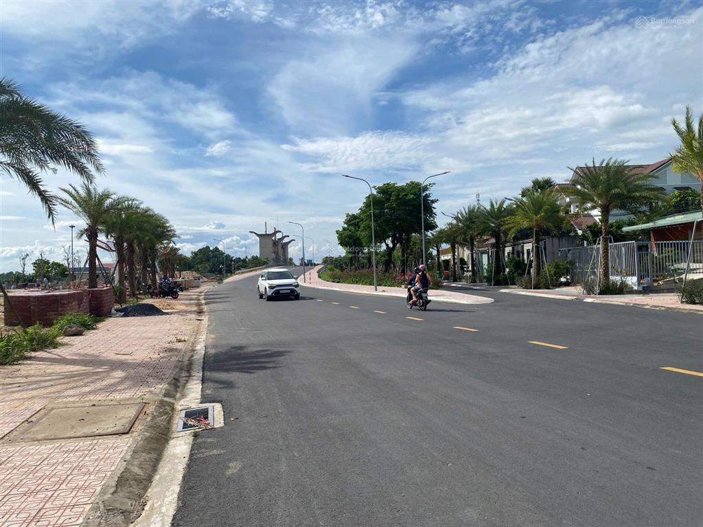 Bán lô đất mặt tiền oto (6x15) cách trung sài gòn 15p , giá rẻ , cách sông sài gòn 200m