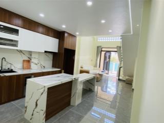 Nhà 3pn có phòng dưới trệt, sổ riêng 4.2x17m ngay hà huy giáp
