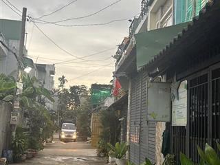 Nhà 4x17m 1 trệt 1 lầu đường thông xe hơi tx40 q12