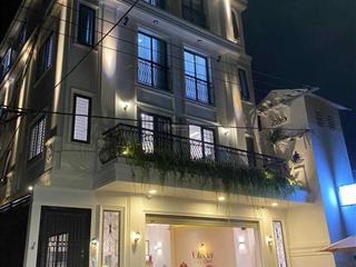 Siêu phẩm nhà mới xây căn góc mặt tiền ở trung tâm chợ đầm. dt 110m2. chỉ 17tỷ
