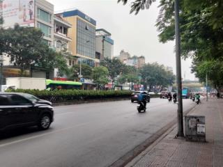 Mặt phố nguyễn văn cừ 350m2 kinh doanh đa dạng đường 40m vỉa hè 7m