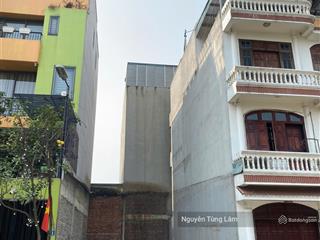 Cần bán đất tái định cư giang biên 90m2 mt 6m cách 1 nhà ra mặt phố