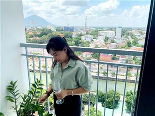 Căn hộ 70m²  2pn  view sông & chợ  giá chỉ 1 tỷ 4