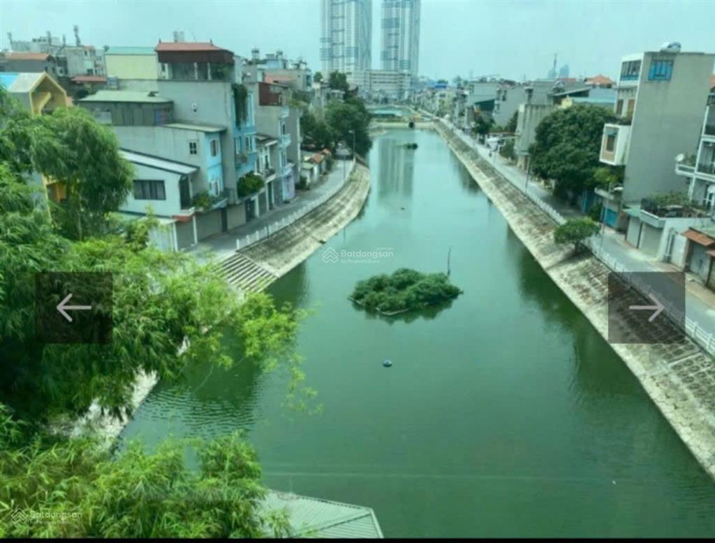 Nhà dân xây 4 tầng, mặt hồ tai trâu, ngọc lâm, vỉa hè, ô tô tránh, kinh doanh 72m2, chỉ nhỉnh 13 tỷ