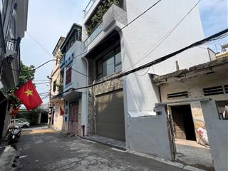 Cực phẩm,hoa hậu.ngay aeon maill,sát sân golf long biên.dt85m2,8 tầng thang máy,full nội thất.