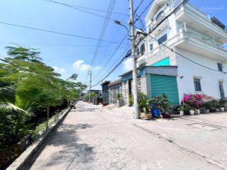 Đất thổ cư tx25. dt 4 x 13.5m2. đg 7m2. giá 3.7 tỷ