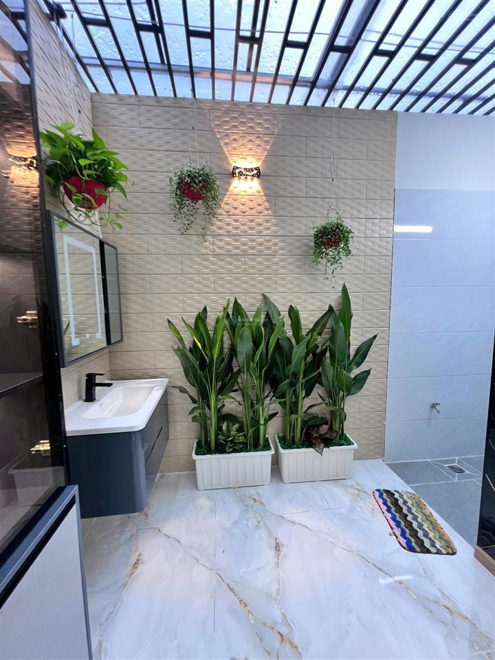 Nhà đẹp, thạnh xuân 25, shr. giá 6.9 tỷ