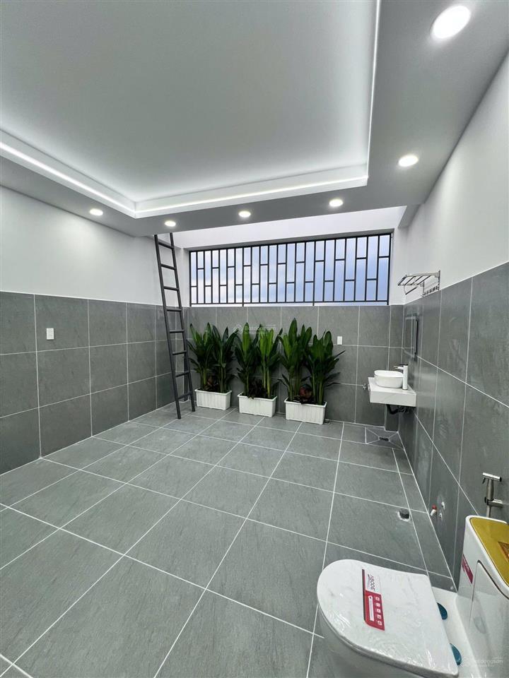 Nhà đẹp, thạnh xuân 25, shr. giá 6.9 tỷ