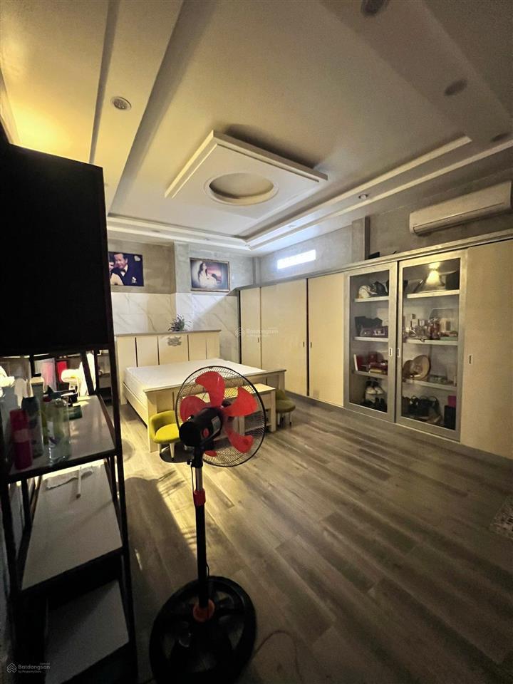 Chuyển nhượng căn biệt thự thạnh xuân, q. 12 ngay cầu an lộc