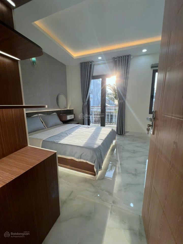 Nhà đẹp full nội thất (cần bán gấp)