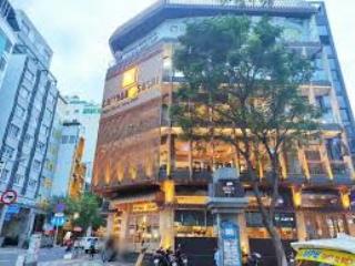 Bán nhà lê thánh tôn, p. bến nghé, q. 1, dt 8x19m, cn 150m2 kc 1 trệt 3 lầu giá 70 tỷ