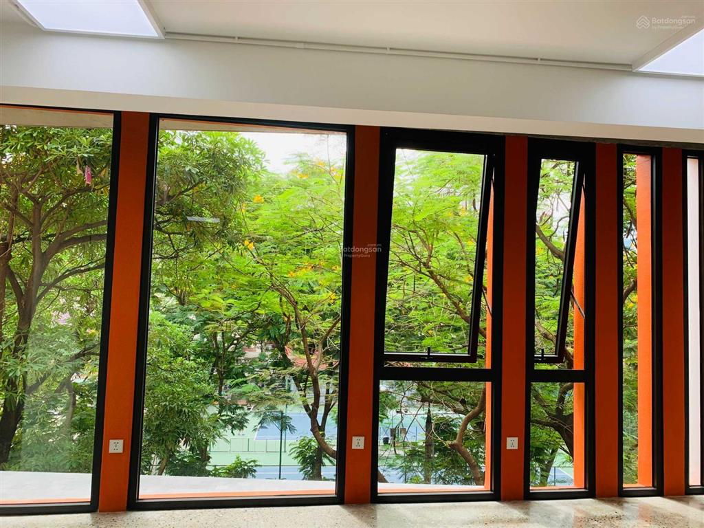 Chính chủ cho thuê vp lô góc thiết kế hiện đại, sang trọng bậc nhất mỹ đình, bàn giao mới cứng