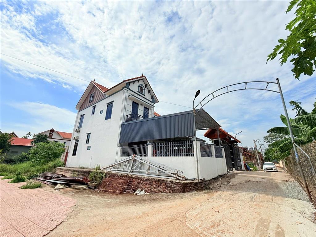 Cc cần bán lô đất xã vân phúc (cũ) ô tô con đỗ cửa đẹp xuất sắc  đón sóng dự án cầu vân phúc
