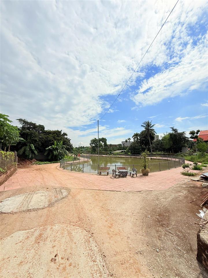 Cc cần bán lô đất xã vân phúc (cũ) ô tô con đỗ cửa đẹp xuất sắc  đón sóng dự án cầu vân phúc