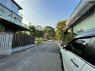 Cho thuê biệt thự phú mỹ hưng, 38 triệu, 126m2, 3pn, 3wc, q7, hcm, hàng hiếm tại