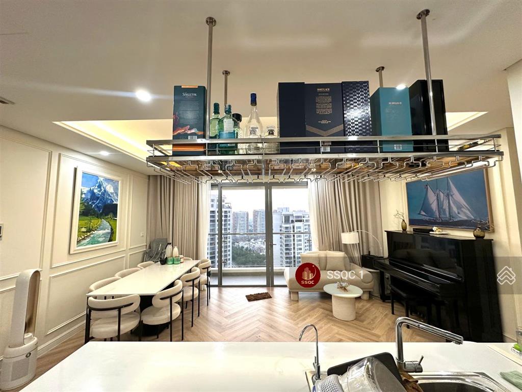 Tin thật 100%  căn hộ 2 phòng ngủ đảo kim cương, giá tốt, view tuyệt vời, nội thất đầy đủ