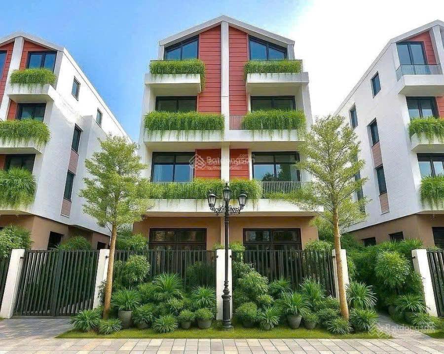 Cần tiền bán gấp căn biệt thự ánh dương cạnh biển hồ. cam kết giá tốt nhất thị trường vin 3