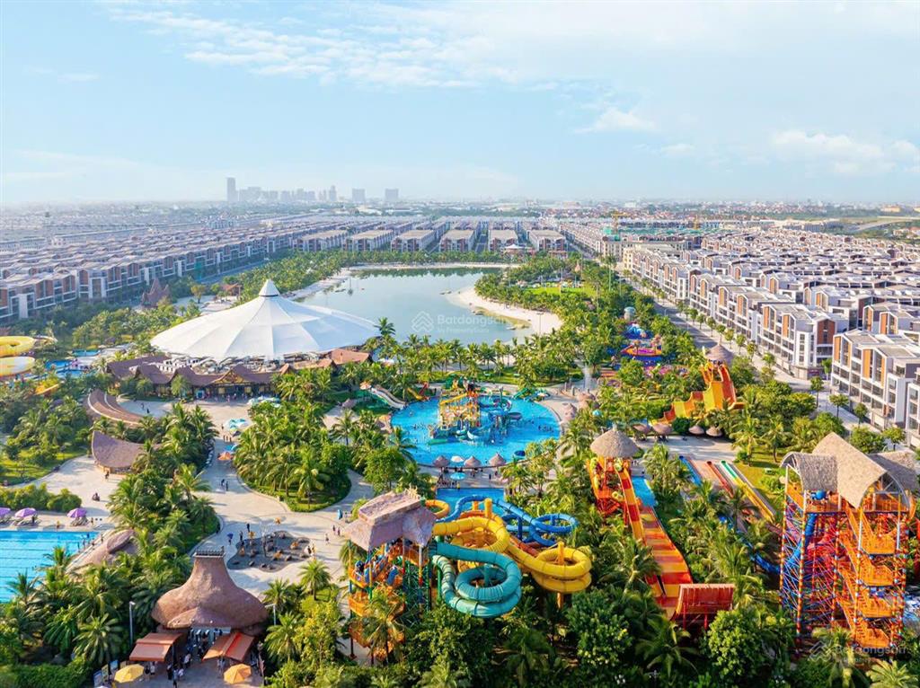 Bán liền kề 85 m2 phố biển, cạnh biển hồ, trường học, chung cư, sông venice, sổ lâu dài