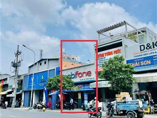 Bán nhà mặt tiền kinh doanh lạc long quân, quận 11 ngay công viên đầm sen