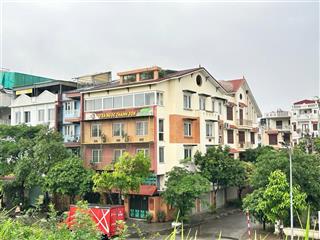 Bán biệt thự căn góc 541 bát khối, 45 tỷ, 175.5m2/sàn, 10pn, 6wc, long biên, hà nội