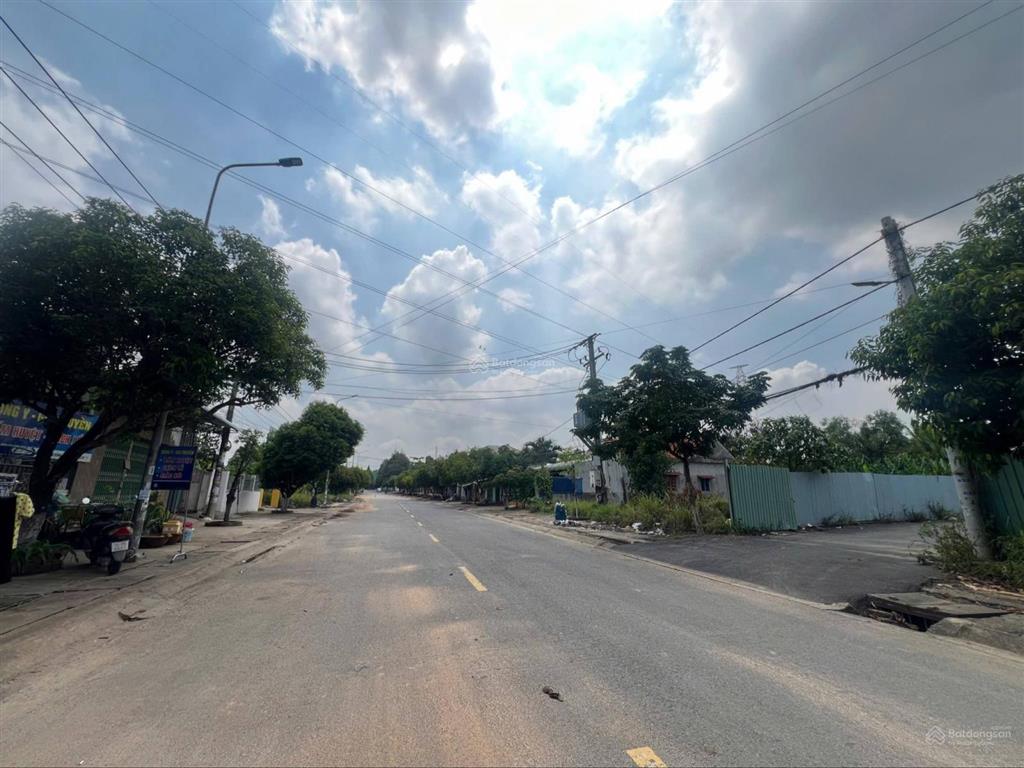 Cặp lô mặt tiền kinh doanh phước tân cổng 11, chợ tân mai 2 đi 3p , sổ riêng, đất odt 1 tỷ99 tlcc