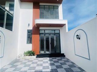 Cần bán gấp nhà gác lửng do làm ăn thua lỗ, 1tỷ69 ở gần cây xăng 75, sổ riêng thổ cư, đường oto 6m.