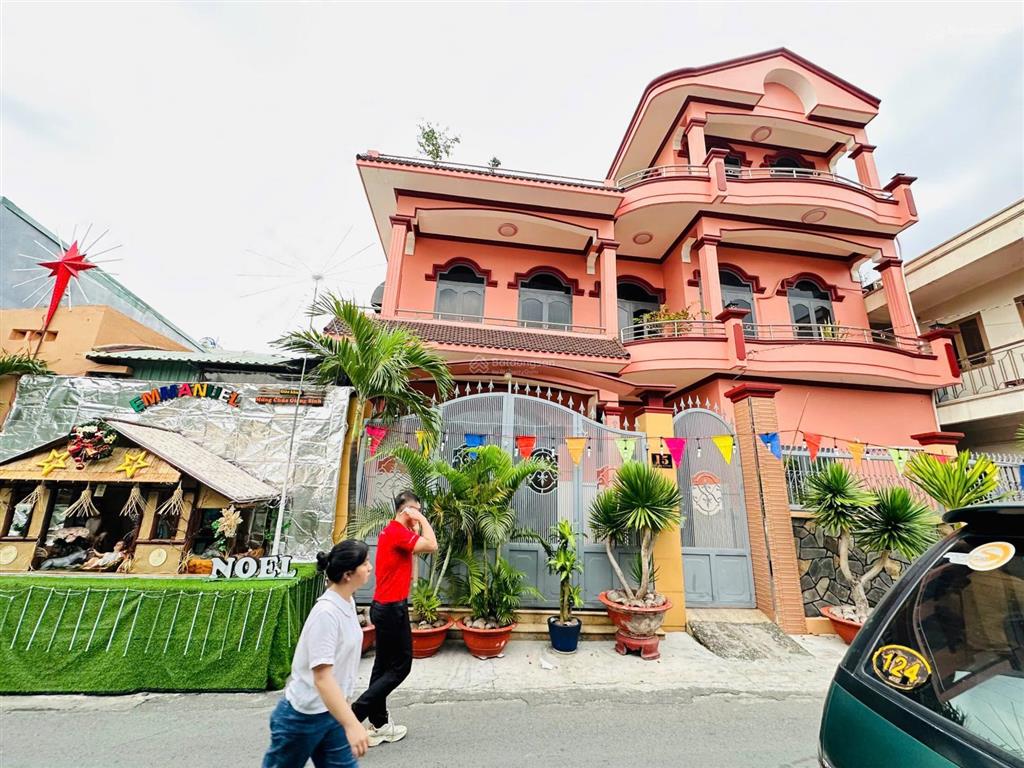 Hàng giá tốt nhà 3 tầng mặt tiền p. bình thọ 176m2 ngang 8.8m 6pn ngay dân chủ 18 tỷ