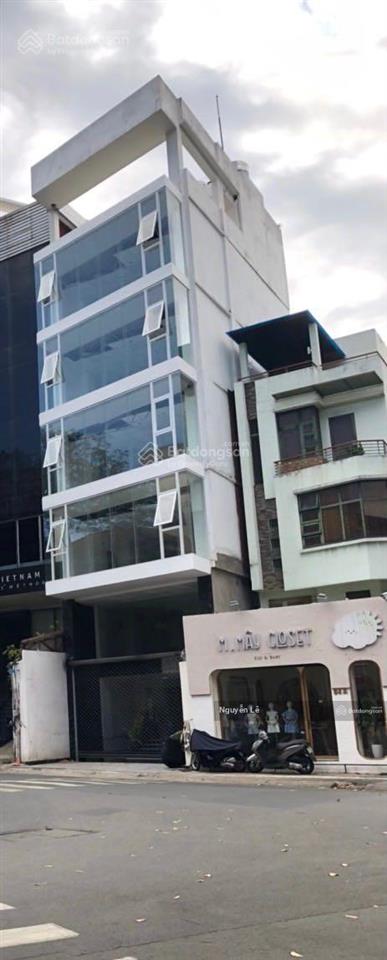 Cần cho thuê tòa nhà 500m2 ngang 8m đường trần quốc toản, quận 3, giá 99 triệu/tháng