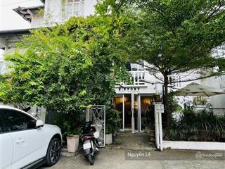 Chính chủ cho thuê gấp biệt thự tú xương, quận 3, giá 49 triệu/tháng