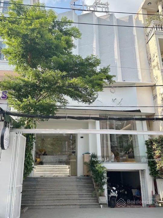Chính chủ cần cho thuê gấp nguyên căn nguyễn gia trí d2 giá 80 triệu