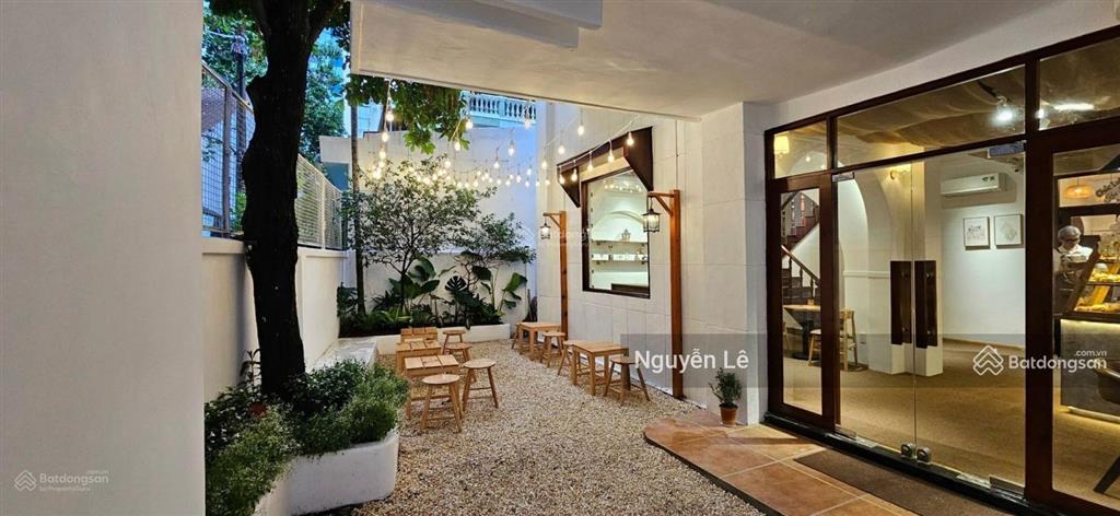 Cần cho thuê gấp nguyên căn trần huy liệu, ngang 12m giá 50 triệu/th