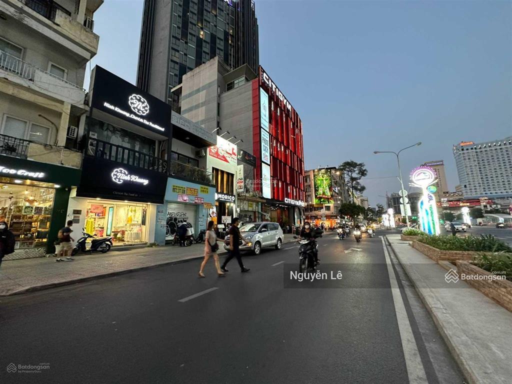 Cần cho thuê gấp mặt bằng lê lợi ngang 5m giá 60tr/tháng