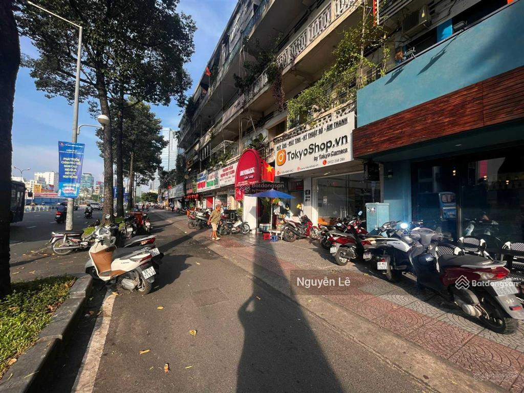 Cho thuê mặt bằng ngang 10m trần hưng đạo, phường bến thành, quận 1, giá 68tr/th