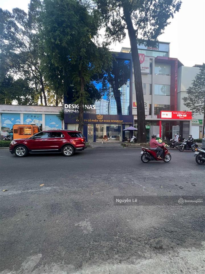 Cho thuê mặt tiền ngang 11m đường phạm ngọc thạch, ngay hồ con rùa, quận 3, giá 80 tr/tháng