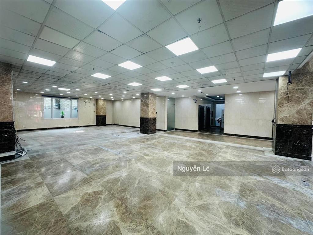Cần cho thuê mặt tiền toà nhà đường cao thắng ngang 22m giá chỉ 280tr