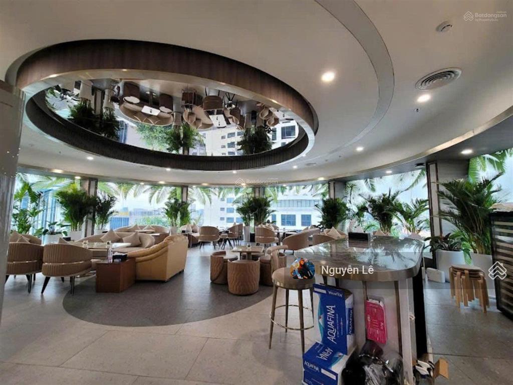Chính chủ cần cho thuê tòa nhà 2500m2 sd góc 3 mặt tiền đường khu song hành quận 2 giá 100tr