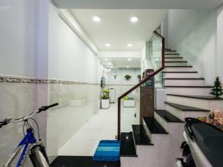 Nhà siêu đẹphxh thẳng 1 trục50m ra mt điện biên phủ p1 quận 3. dt4x15m. cn60m2, giá13,8 tỷ
