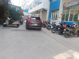 Duy nhất giá đầu tưcấp 4bàn cờ p3 quận 3.dt5,1 x 17m.cn88m2.giá 17,5 tỷ.