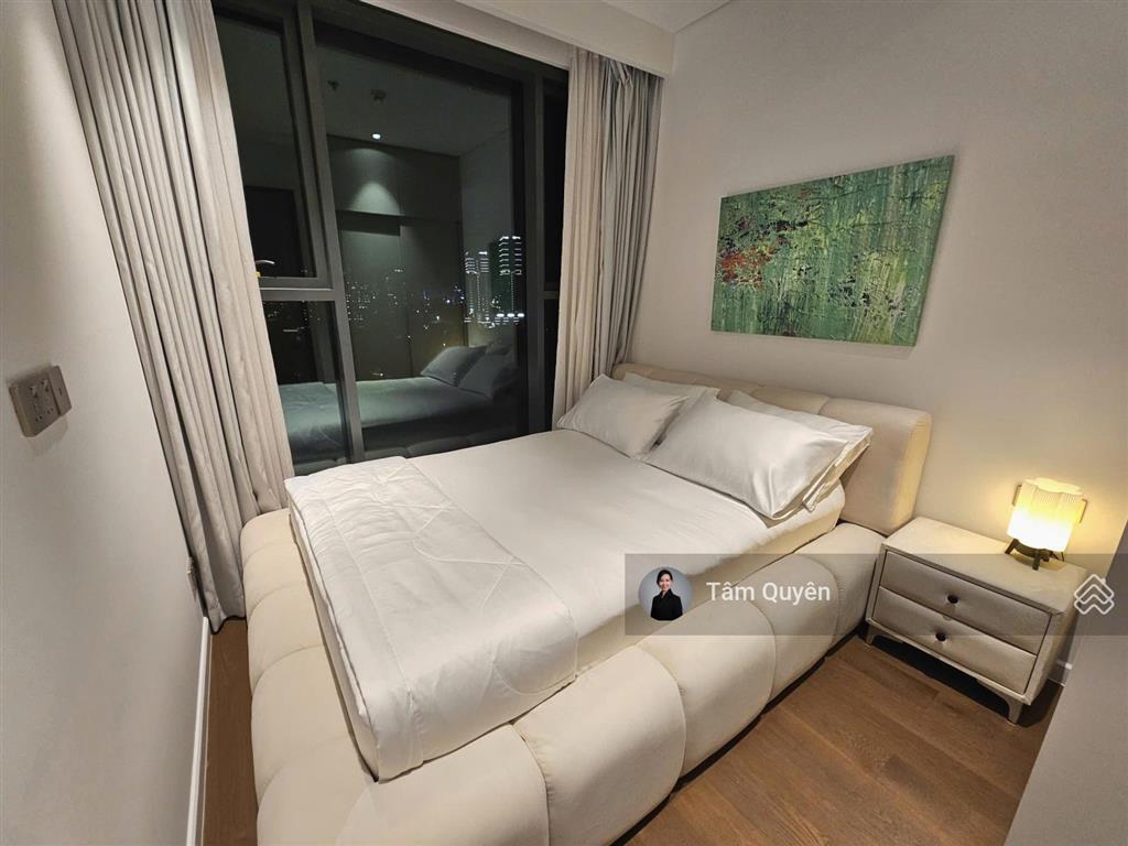 The crest độc quyền bán nhanh căn 2pn giá rẻ nhất metropole  full nt đẹp mới  chỉ 21 tỷ all in