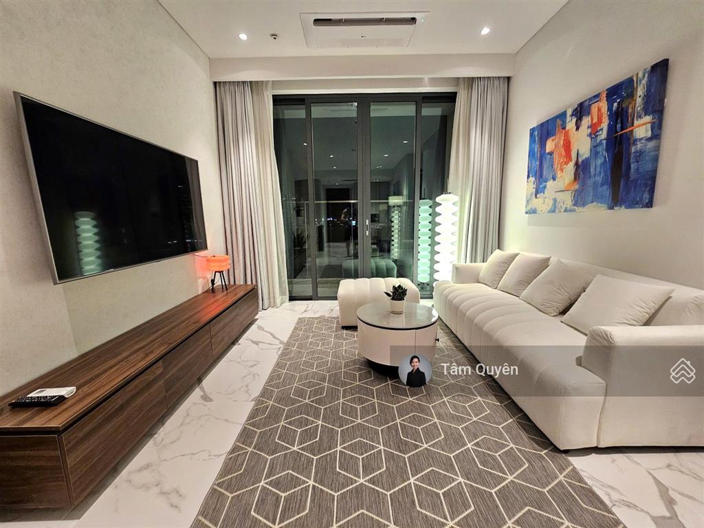 The crest độc quyền bán nhanh căn 2pn giá rẻ nhất metropole  full nt đẹp mới  chỉ 21 tỷ all in