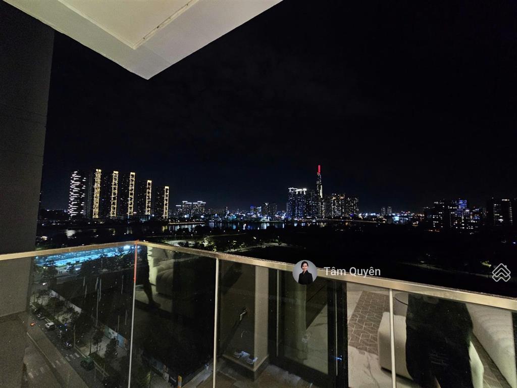 The crest độc quyền bán nhanh căn 2pn giá rẻ nhất metropole  full nt đẹp mới  chỉ 21 tỷ all in