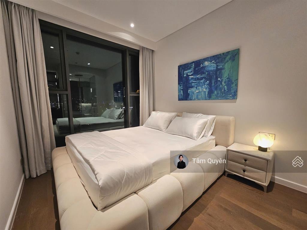 The crest độc quyền bán nhanh căn 2pn giá rẻ nhất metropole  full nt đẹp mới  chỉ 21 tỷ all in