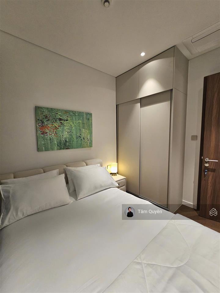 The crest độc quyền bán nhanh căn 2pn giá rẻ nhất metropole  full nt đẹp mới  chỉ 21 tỷ all in