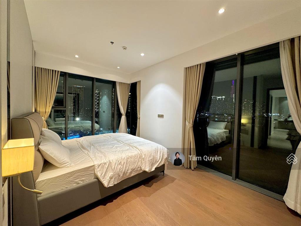 The crest metropole bán căn 3pn đầu hồi view sông cầu bason  sẵn hợp đồng thuê giá cao