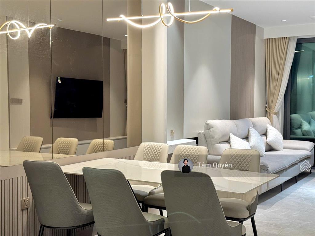 The crest metropole bán căn 3pn đầu hồi view sông cầu bason  sẵn hợp đồng thuê giá cao